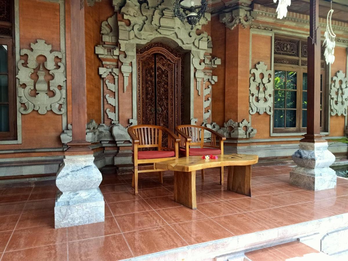 Ngetis Home Stay Санур Екстер'єр фото
